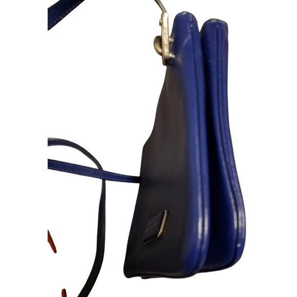 Mark Jacob's Cross Body Bag - Picture 6 of 12